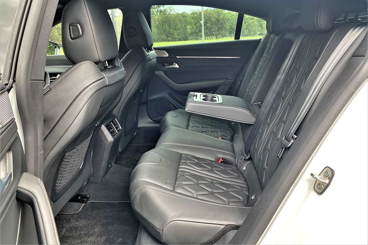 You can fold the seats down flat and open up the entire cabin for cargo, and in this case its capacity is a handy 1537 litres. (Image: Richard Berry)